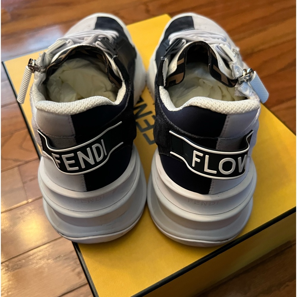 Fendi Flow men size 10